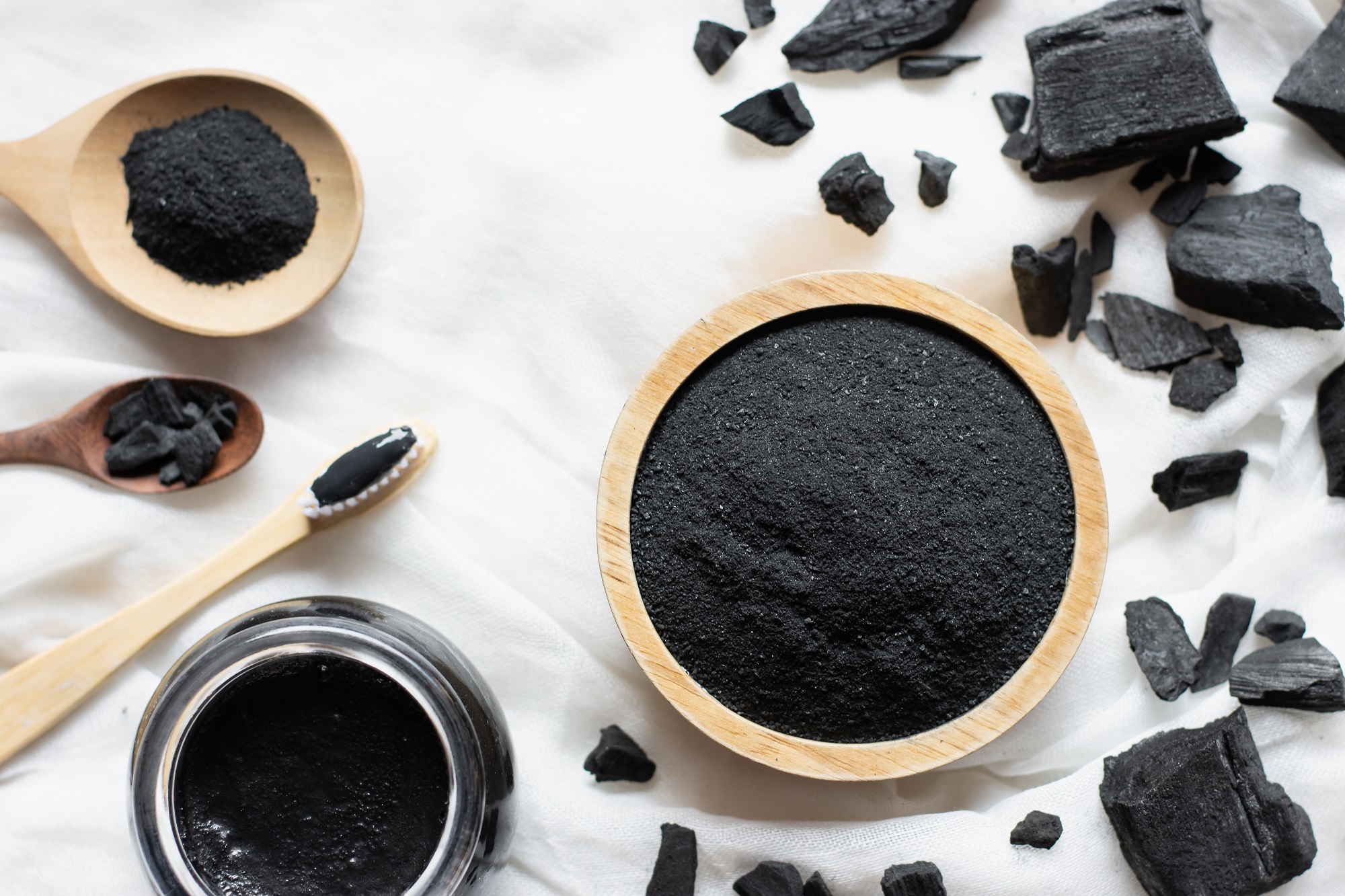 Gemahlene Holzkohle – vielseitiges Naturprodukt für Filter, Pflege und Anwendungen 500g Mynatura